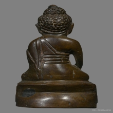 พระกริ่งแต่งเก่า