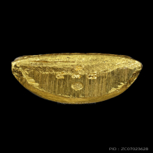 รูปเหมือนปั้มรุ่นเทพประทานพร หลวงพ่อคูณ ปี 2536 เนื้อทองคำ