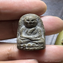 พระหลวงปู่ทวด เนื้อว่าน ปี2497 พิมพ์พระรอดใหญ่ 