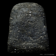 หลวงปู่ทวด วัดช้างให้ ปี24 เนื้อว่าน พิมพ์พระรอด