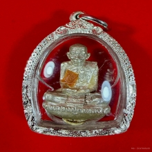 รูปหล่อรุ่นแรก เนื้อเงินพดด้วง หลวงปู่กาหลง เขี้ยวแก้ว 