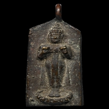 พระประจำวันจันทร์ เจ้าคุณศรีสนธิ์ ปี93-94 สวยคมมาก