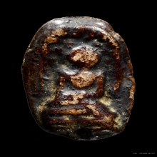 หลวงพ่อเนียม วัดน้อย พิมพ์เศียรโล้น เนื้อดิน