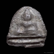 พระนางทรงมะค่าข้างเม็ด พิมพ์ใหญ่ กรุทรงมะค่า จ.สุโขทัย