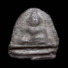 พระนางทรงมะค่าข้างเม็ด พิมพ์ใหญ่ กรุทรงมะค่า จ.สุโขทัย