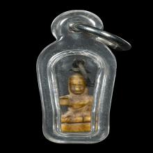 นางกวักหลวงพ่อเดิมแกะลอยองค์