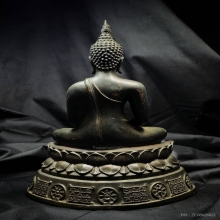 พระบูชาปางสมาธิ หลวงพ่อแพ วัดพิกุลทอง สิงห์บุรี