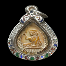 นางกวักหลวงพ่อกัน วัดเขาแก้ว