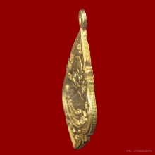 หลวงพ่อรุ่ง วัดท่ากระบือ เนื้อทองคำ