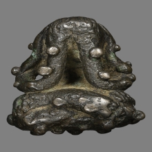 พระปิดตาเนื้อสำริด พิมพ์ท้าวแสนปม