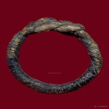 พิรอดแขน หลวงพ่อม่วง วัดบ้านทวน (ยุคต้น)