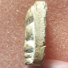 พระปิดตาฐานสิงห์หลังยันต์อิติหลวงปู่เฮี้ยง วัดป่า จ.ชลบุรี