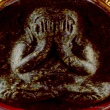 พระปิดตากนกข้าง เนื้อผงใบลานฝังตะกรุดคู่ หลวงปู่โต๊ะ