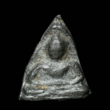 พระเชตุพน เนื้อชินเงิน กรุวัดพระธาตุเขาหินตั้ง จ.สุโขทัย