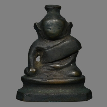 รูปหล่อโบราณฤาษีเก่า