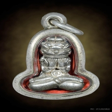 พังพระกาฬคันฉ่องสองจักรพรรดิ เนื้อเงินพิมพ์กลาง ปี 2544