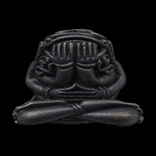 พระปิดตามหาอุตต์ ปี 2518 นวะโลหะ หลวงพ่อเกษม เขมโก