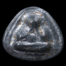 พระปิดตาหลังจารยันต์ 