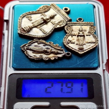 เหรียญ หลวงพ่อวัดบ้านแหลม ปี 2539 เนื้อเงิน