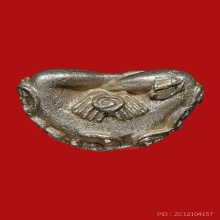 พระปิดตาชินอุตตโม หลวงปู่แหวน สุจิณโณ ปี ๒๕๑๘ เนื้อเงิน