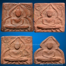 พระขุนแผนหน้าค่ายหลวงพ่อโหน่ง วัดคลองมะดัน