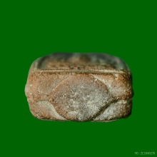 พระพุทธชินราชหลังสองปางนิยม เนื้อดิน กรุบางยี่หน สุพรรณบุรี