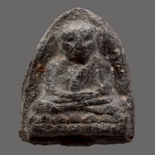 หลวงพ่อทวดเนื้อว่านรุ่นแรก ปี2497พิมพ์กลางใหญ่ สภาพสวยๆ