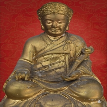 ไต่ฮงกง รุ่น2 กะไหล่ทอง หิ้งๆ ครับ