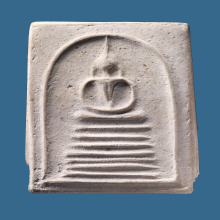 สมเด็จหลวงปู่ภู พิมพ์ 7 ชั้นหูติ่ง