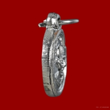 เหรียญเม็ดแตง หลวงปู่ทวด วัดช้างให้ จ.ปัตตานี ปี 2508