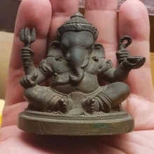 พระพิฆเนศขนาดบูชาหน้าตัก 3 นิ้ว มีจารใต้ฐาน 