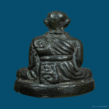 พระรูปหล่อหลวงพ่อทบ รุ่น สร้างราวบันได