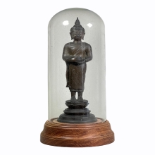 อุ้มบาตร