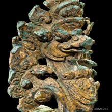 นาคราชเปียกทองคำ