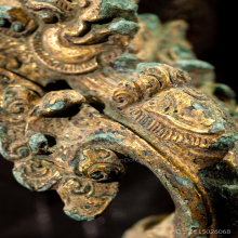 นาคราชเปียกทองคำ