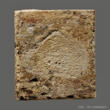 พระสมเด็จบางขุนพรหม พิมพ์ฐานคู่ (ชำรุด 1ที ไม่โดนองค์พระ)