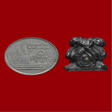 ปิดตาสามเกลอ  หลวงพ่อทา ใซส้จิ๋ว