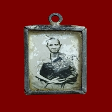 รูปถ่ายกรอบกระจก ครูบาศรีวิชัย