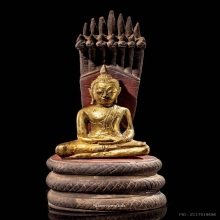 พระพุทธรูป ไม้จำหลักสมัยอยุธยา ราชวงศ์บ้านพลูหลวง ปางนาคปรก