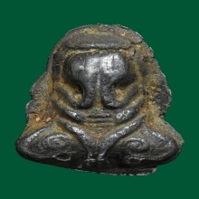 ปิดตานะหัวเข่า วัดหนัง