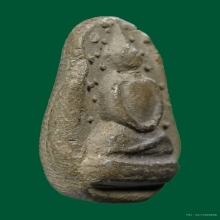 พระเม็ดบัวเนื้อดิน เจ้าคุณโพธิ์  พิมพ์ปรกโพธิ์