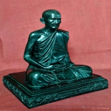 พระบูชาหลวงพ่อกวย 9 นิ้ว วัดโฆสิตาราม ฐานอุดมวลสาร