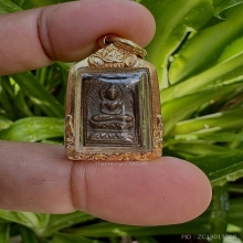 หลวงปู่ศุข พิมพ์ประภามณฑล รัศมีข้าง