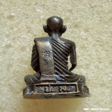 รูปหล่อหลวงปู่โต๊ะ วัดประดู่ฉิมพลี รุ่นเพชรรุ่งโรจน์ ปี 35 