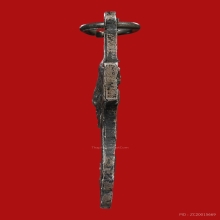 เหรียญเสมาหลังลีลา(ขาแข็ง) หลวงพ่อเต๋ เนื้อเงิน (มีจาร)