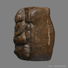 หลวงพ่อปาน วัดบางนมโค พิมพ์ปลาหมอเล็ก ยันต์ชิดเข่า