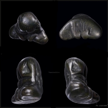 พระปิดตา เนื้อสำริดเงิน พิมพ์เข่าบุ่มหลังยันต์ วัดโพธิ์เอน