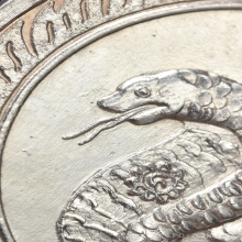 เหรียญนามปีรุ่นแรก ปีมะเส็ง เนื้อเงิน