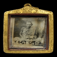 รูปถ่ายเพชรกลับ หลวงพ่อเดิม วัดหนองโพ จ.นครสวรรค์ พ.ศ. 2482