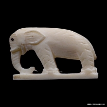 ช้างงาแกะวัดโพธิสัมพันธ์ ปลุกเสกโดยหลวงปู่ทิม วัดละหารไร่